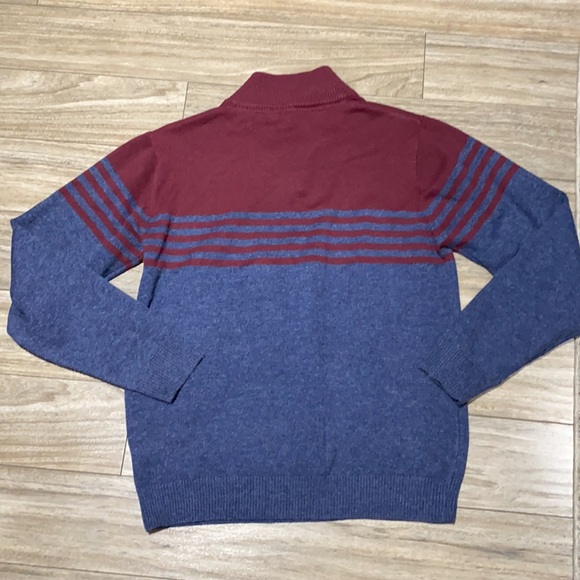 Buffalo sweater. - Picture 5 of 8